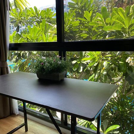 Dusit Grand Park Condo Pattaya Exteriör bild